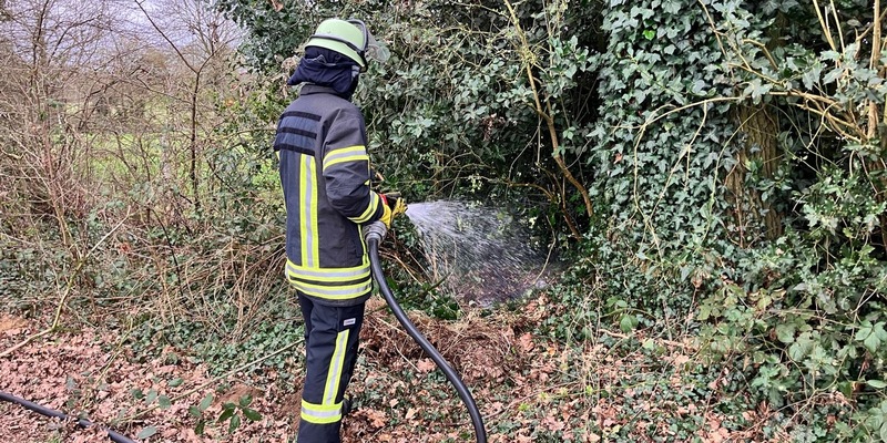 FW-Schermbeck: Bodenfeuer - Foto: presseportal.de