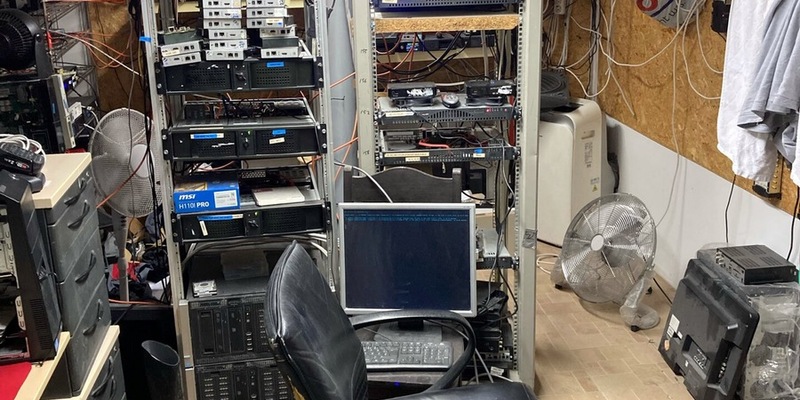 POL-K: 250327-4-K Streaming-Dienst-Inhalte an etliche Nutzer verteilt -Wohnungsdurchsuchung bei einem 57 Jahre alten Tatverdächtigen - Foto: presseportal.de