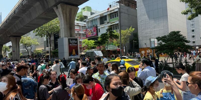 Noch kommt die Erde in der Region nicht zur Ruhe. - Foto: Carola Frentzen/dpa