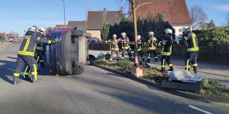FW Celle: Verkehrsunfall - Foto: presseportal.de