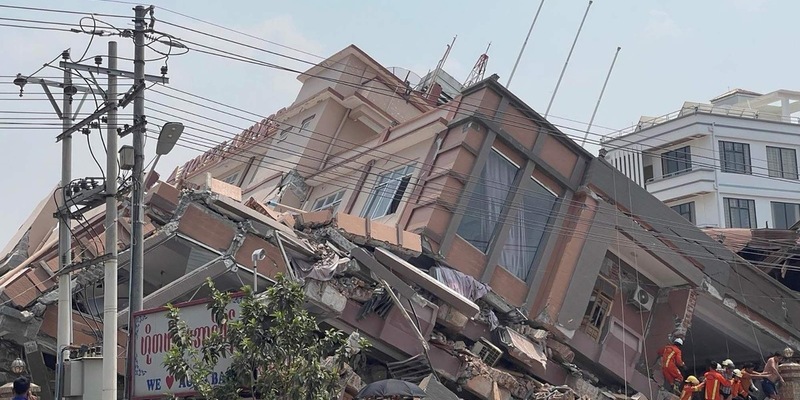 Erdbeben Myanmar: Aktion Deutschland Hilft stellt 1 Million Euro Soforthilfe bereit / Hilfsorganisationen schätzen Ausmaß & Folgen als schwerwiegend ein - Medizinische Hilfe und Trinkwasser sind knapp - Foto: presseportal.de