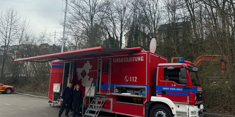 FW-EN: Führungskräfte-Fortbildung für den Ernstfall - Führungskräfte und IuK Gruppe übten gemeinsam - Foto: presseportal.de