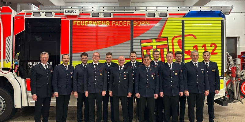 FW Paderborn: Jahreshauptversammlung Löschzug Sande - Foto: presseportal.de