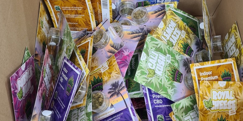 HZA-DO: Kooperative Steueraufsichtskontrollen des Dortmunder Zolls / Einweg E-Zigaretten, Snus, CBD-Marihuana und CBD-Hasch, HHC-Vapes und Kaffee festgestellt - Foto: presseportal.de