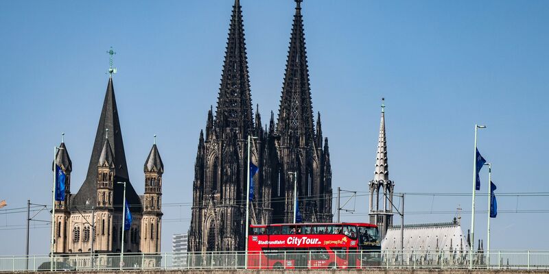 Die Temperaturen erreichen bis zu 24 Grad. (Archivbild) - Foto: Oliver Berg/dpa