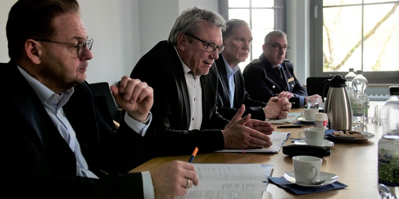 POL-PPWP: Ermittler geben Details zum Schlag gegen Drogenkriminalität bekannt - Sicherheit der Menschen hat oberste Priorität - Foto: presseportal.de