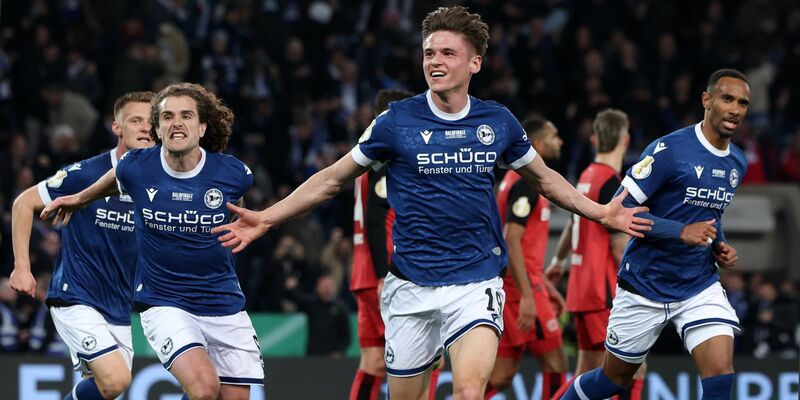 Kapitän Lukas Hradecky machte aus seiner Enttäuschung keinen Hehl. - Foto: Friso Gentsch/dpa