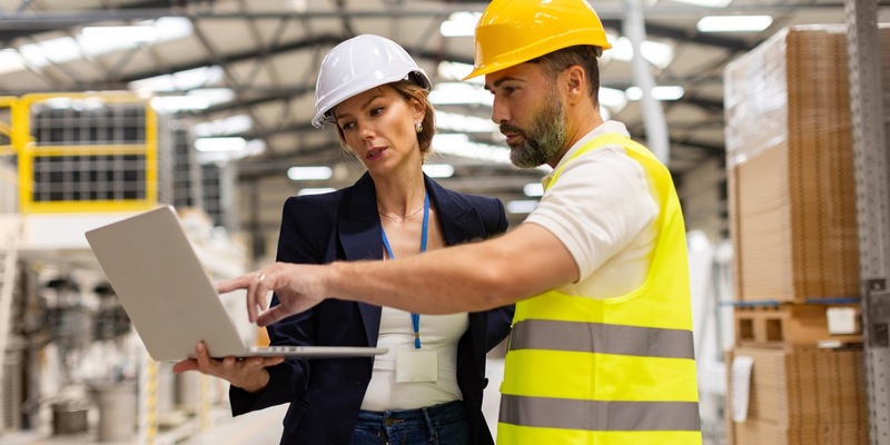 Betriebe nutzen Angebot der BG ETEM für E-Learning - Foto: presseportal.de