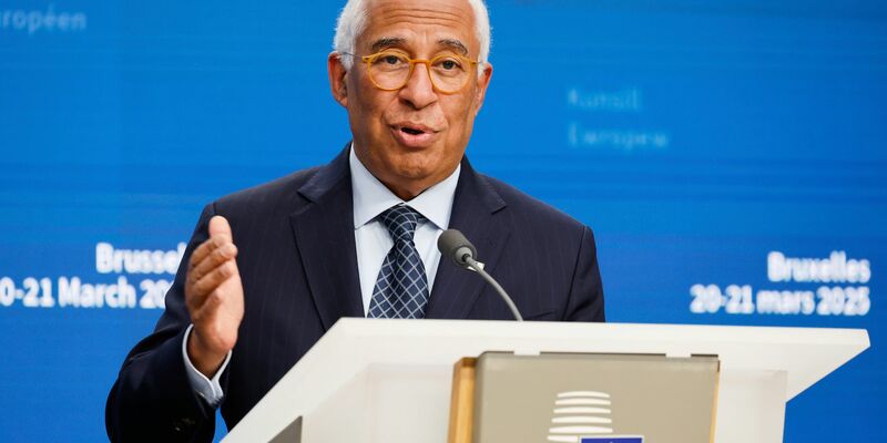 Fordert in Reaktion auf die Politik von Trump Tempo bei Freihandelsverhandlungen mit anderen Partnern: EU-Ratspräsident António Costa. (Archivbild) - Foto: Geert Vanden Wijngaert/AP/dpa