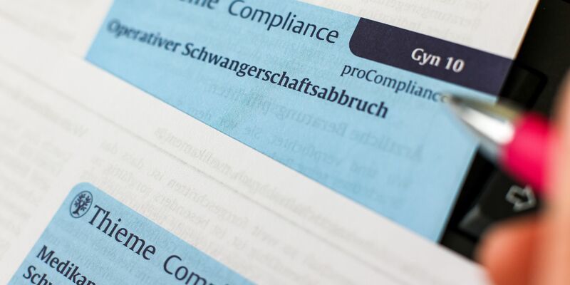 Die Zahl der Schwangerschaftsabbrüche ist stark gesunken. (Archivbild) - Foto: Jan Woitas/dpa