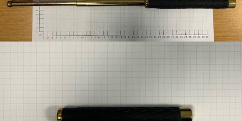 BPOL NRW: Bundespolizisten stellen Teleskopschlagstock bei 17-Jährigem sicher - Foto: presseportal.de