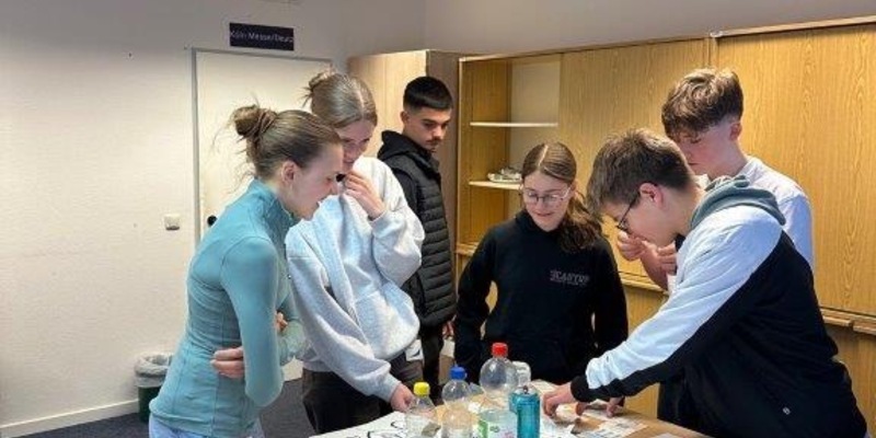 BPOL NRW: Einblick in die spannende Welt der Polizei - Girls und Boys Day 2025 bei der Bundespolizei Köln - Foto: presseportal.de