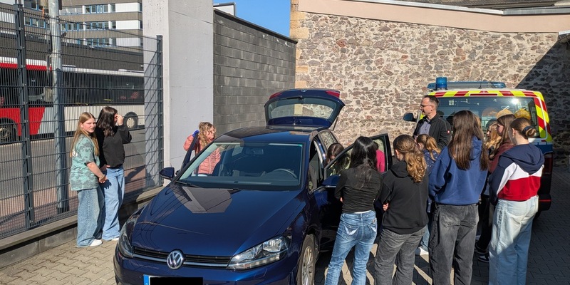 POL-PDTR: Girl's Day bei der Polizeiinspektion Idar-Oberstein - Foto: presseportal.de