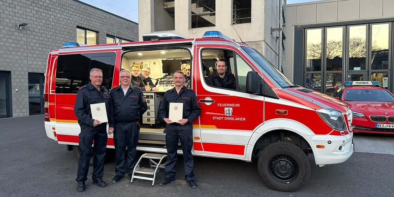 FW Dinslaken: Neue Einheitsführung für die IUK-Einheit der Feuerwehr Dinslaken - Foto: presseportal.de
