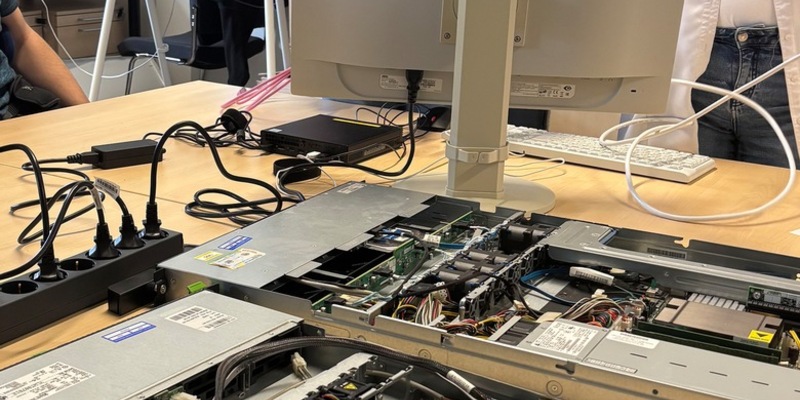 FW-M: Girlsday bei der Feuerwehr München (Stadtgebiet) - Foto: presseportal.de