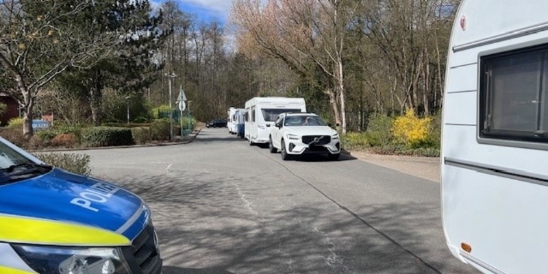POL-RZ: Wiege- und Präventionskampagne für Wohnmobile und Wohnwagengespanne auf dem Gelände des Polizei- Autobahn- und Bezirksreviers Ratzeburg - Foto: presseportal.de