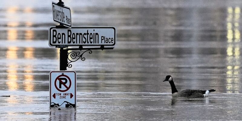 In Kentucky wurde der Notstand ausgerufen. - Foto: Carolyn Kaster/AP/dpa