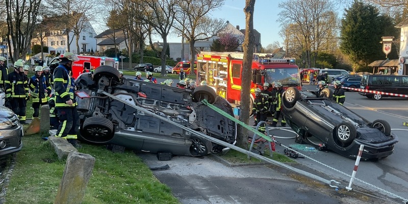 FW-DO: PKW-Unfall mit zwei verletzten Personen - Foto: presseportal.de