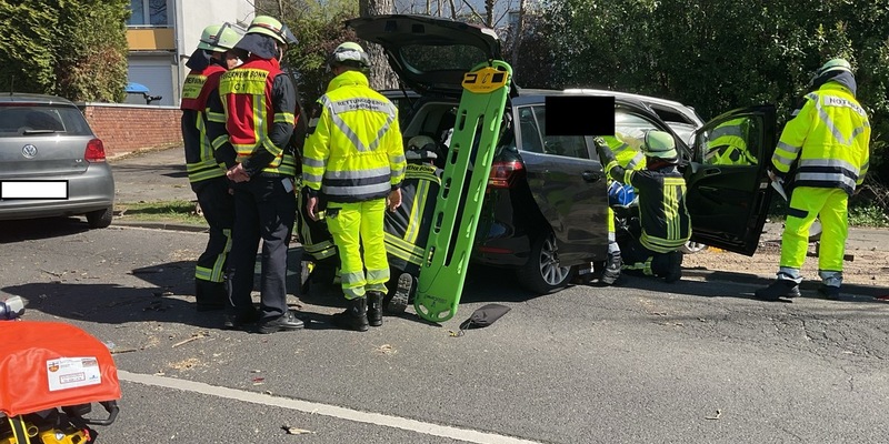 FW Dinslaken: Ausgelöster CO Melder lässt Feuerwehr ausrücken - Foto: presseportal.de
