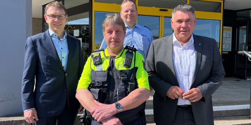 POL-UN: Werne - Vorstellung Bezirks- und Schwerpunktdienstbeamter für Werne - Foto: presseportal.de