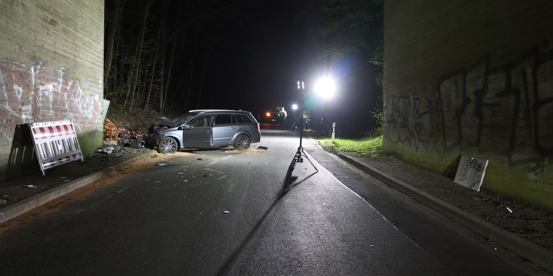 POL-EN: Sprockhövel: Unfallbild zu dem tödlichen Verkehrsunfall in Sprockhövel vom 09.04.2025 - Foto: presseportal.de