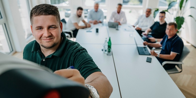 Generationswechsel im Milliarden-Konzern: Was Unternehmer von Reinhold Würths Nachfolgestrategie lernen können - Foto: presseportal.de