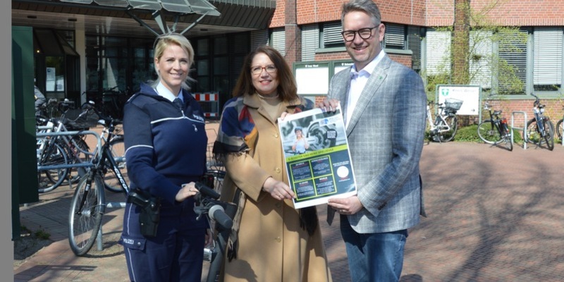 POL-WES: Kreis Wesel - Kreispolizeibehörde Wesel und Partner setzen auf Aufklärung im Umgang mit E-Scootern - Foto: presseportal.de