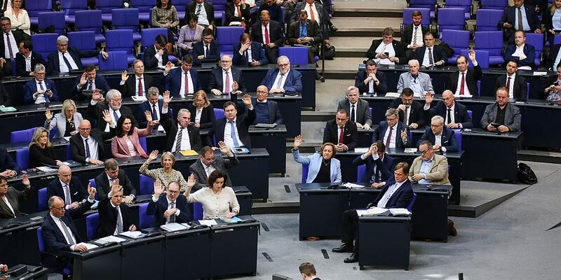 CDU, CSU und AfD bei einer Abstimmung im Bundestag (Archiv) - Foto: ĂĽber dts Nachrichtenagentur