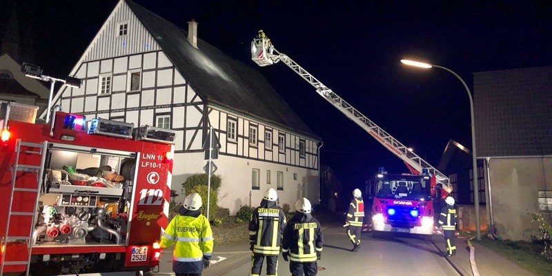 FW-OE: Kaminbrand sorgt für Einsatz der Feuerwehr - Foto: presseportal.de
