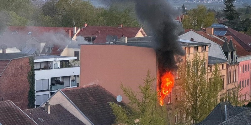 POL-PDLD: Landau - Gebäudebrand in der Weißenburger Straße - Foto: presseportal.de