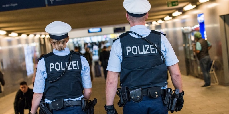 Bundespolizeidirektion München: Einsatz am Pasinger Bahnhof / Erste-Hilfe nach körperlicher Auseinandersetzung - Foto: presseportal.de