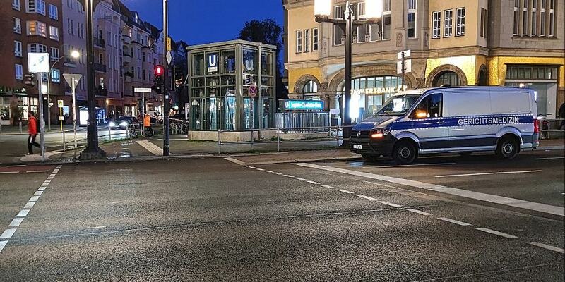 Absperrung nach Berliner Messerattacke am 12.04.2025 - Foto: über dts Nachrichtenagentur