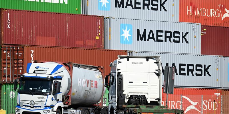 EU verschiebt Gegenzölle auf US-Produkte. (Archivbild) - Foto: Federico Gambarini/dpa