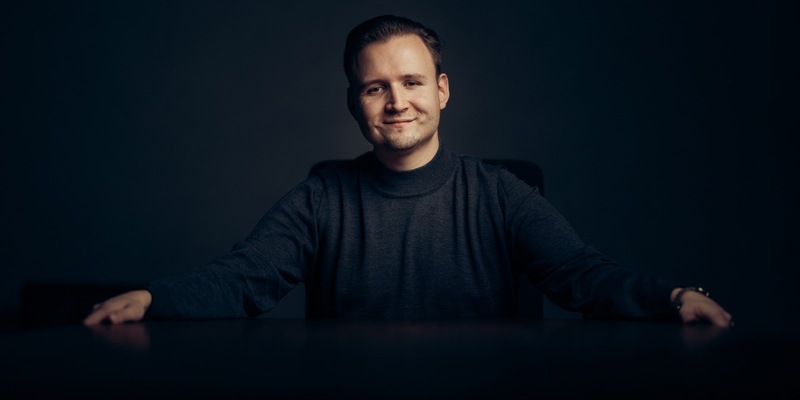 Wie Sie als Sprecher Stammkunden gewinnen: Patrick Khatrao von der Golden Voice Academy erklärt - Foto: presseportal.de