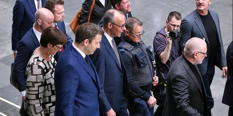 Esken, Klingbeil, Merz (Archiv) - Foto: über dts Nachrichtenagentur