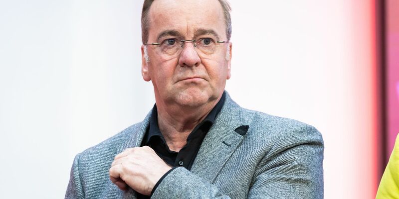 Minister Pistorius hat sich skeptisch hinsichtlich der Lieferung von Taurus an die Ukraine gezeigt.  - Foto: Moritz Frankenberg/dpa