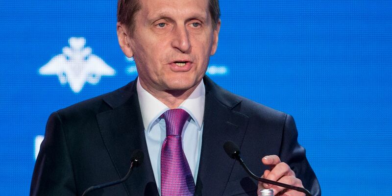 Der russische Auslandsgeheimdienstchef Sergej Naryschkin nennt mehrere Bedingungen für ein Kriegsende in der Ukraine. (Archivbild) - Foto: Alexander Zemlianichenko/AP/dpa