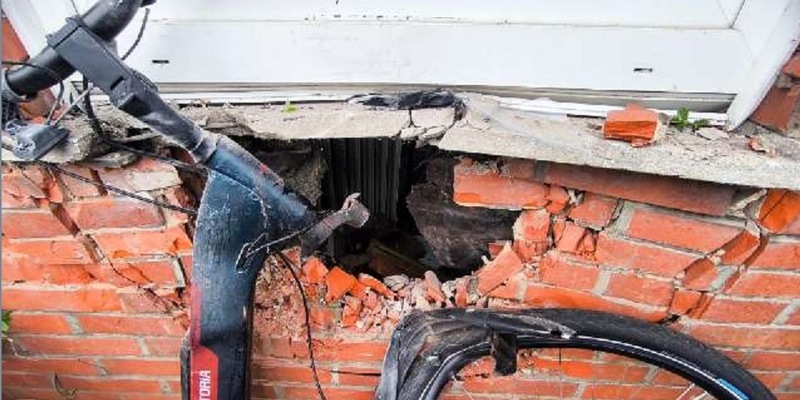 POL-CUX: 2 Verletzte bei Verkehrsunfall - Foto: presseportal.de