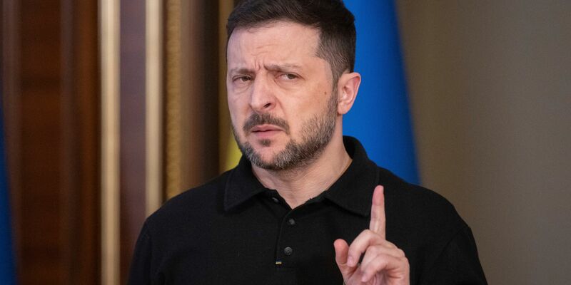 Selenskyj: Feuerpause verlängern. (Archivbild) - Foto: Efrem Lukatsky/AP/dpa