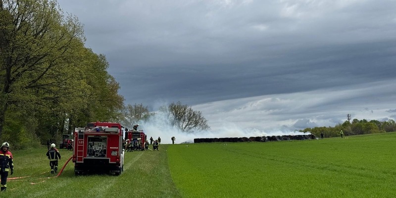 FW Allensbach: B3 Fläche groß - Foto: presseportal.de