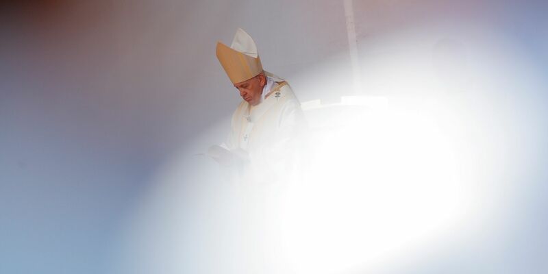 Ob zu Umweltthemen, Homosexualität oder Reformen in der Kirche - zahlreiche Zitate von Papst Franziskus bleiben in Erinnerung.  - Foto: Vadim Ghirda/AP/dpa