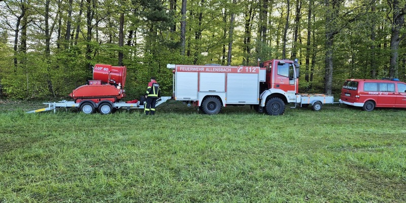 FW Allensbach: B1 Fläche klein - Foto: presseportal.de