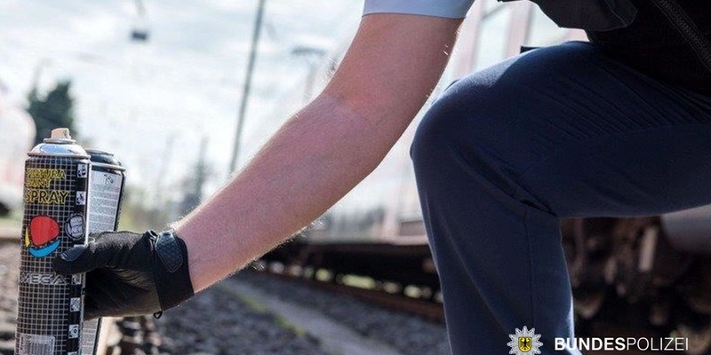 Bundespolizeidirektion München: Streit unter Mädchen eskaliert - Graffititäter geschnappt - Foto: presseportal.de