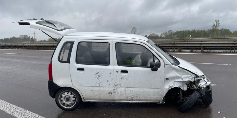 POL-PASTKL: Vollsperrung nach Verkehrsunfall - Foto: presseportal.de