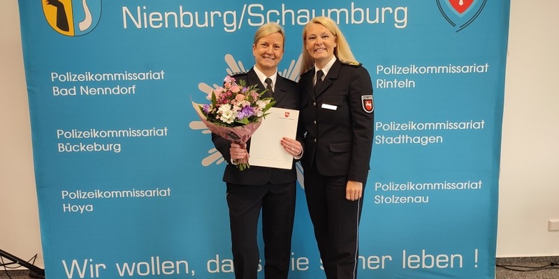 POL-GOE: Polizeikommissariat Stadthagen unter neuer Leitung: Erste Kriminalhauptkommissarin Nadine Steuer offiziell ins neue Amt eingeführt - Foto: presseportal.de