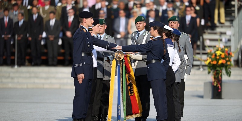 Armee in der Demokratie: Studie zu politischen Einstellungen in der Bundeswehr - Foto: presseportal.de