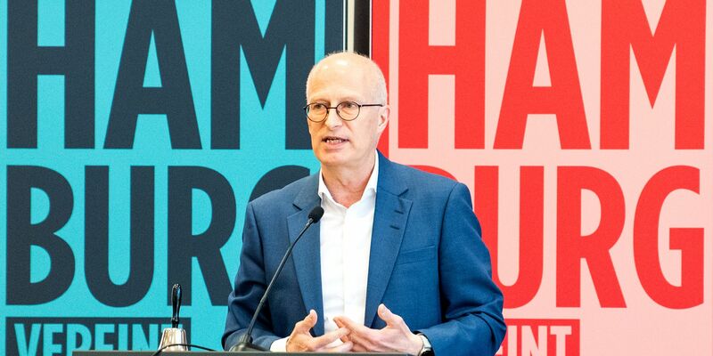 Hamburgs Bürgermeister hatte vor der Zustimmung des Landesparteitags für den neuen Koalitionsvertrag mit den Grünen geworben. - Foto: Daniel Bockwoldt/dpa
