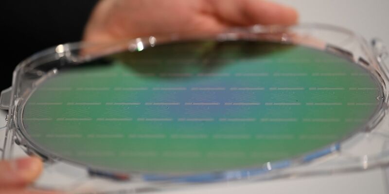 Die EU erreicht laut Rechnungshof möglicherweise nicht die selbst gesteckten Ziele in der Chipbranche. (Archivbild) - Foto: Wolf von Dewitz/dpa