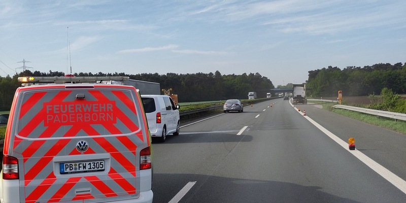FW Paderborn: Verkehrsunfall auf der Autobahn 33 - Foto: presseportal.de