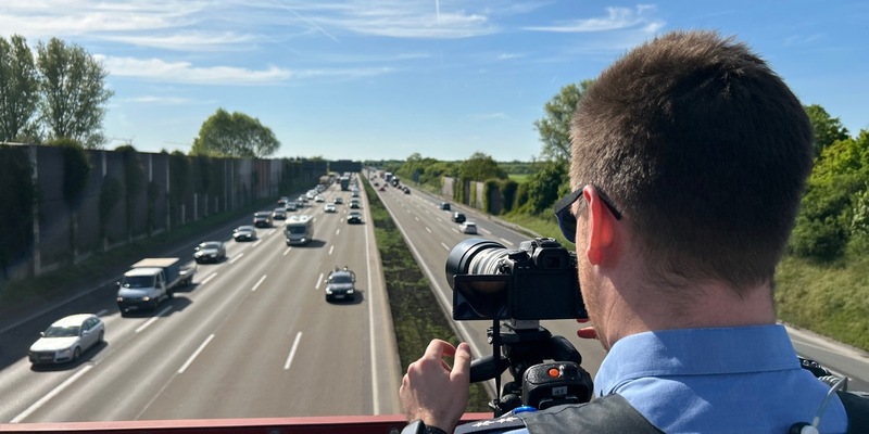 POL-OF: Kontrollaktion im Feierabendverkehr: Gefährliche Situationen durch spätes Einordnen auf die Ausfahrtsspur - Autobahn 3; Anschlussstelle Hanau - Foto: presseportal.de
